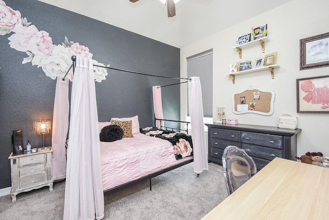 carpeted bedroom featuring a ceiling fan