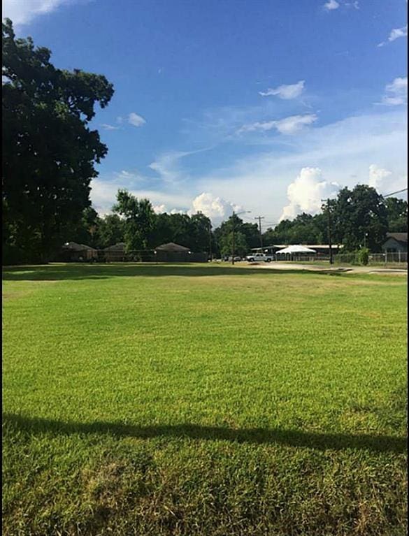 4015 Leffingwell St, Houston TX, 77026 land for sale