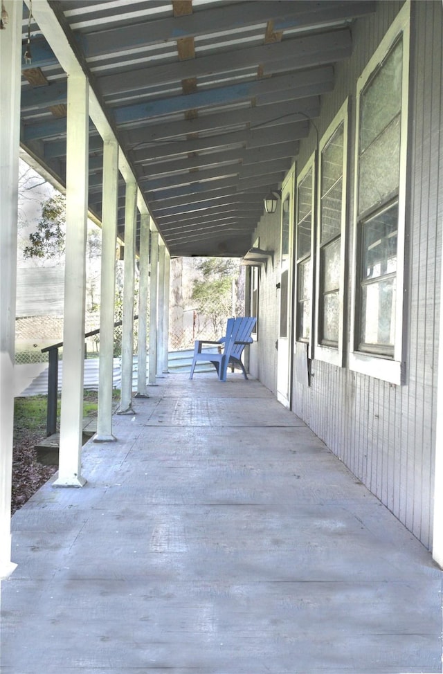 view of patio / terrace with covered porch