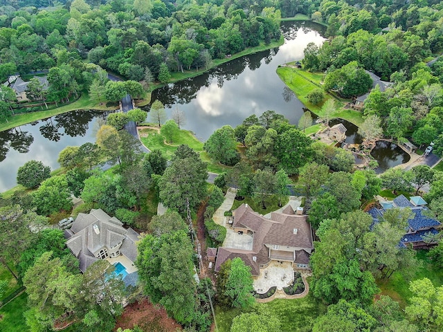 bird's eye view featuring a water view