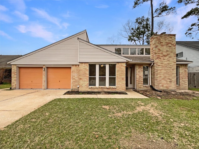 mid-century home with driveway, brick siding, a garage, and a front yard