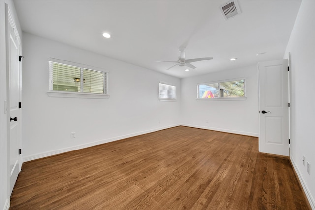 interior space featuring visible vents, recessed lighting, baseboards, and wood finished floors