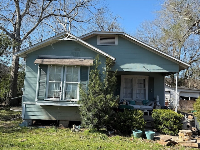 bungalow with a porch