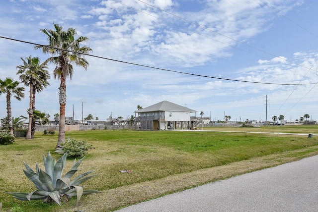 Listing photo 2 for 18203 Shaman Dr, Galveston TX 77554