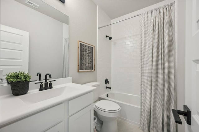 18823 Cypress Meadow Ct, Magnolia, TX 77355 - bathroom featuring vanity and shower / bath combination with curtain