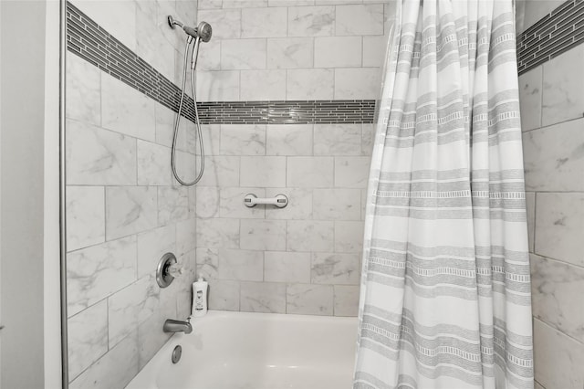 full bath with shower / bath combo