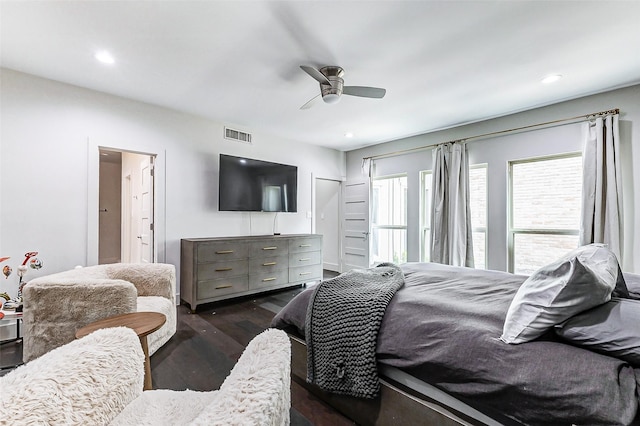 bedroom with recessed lighting, dark wood-style flooring, visible vents, and ceiling fan