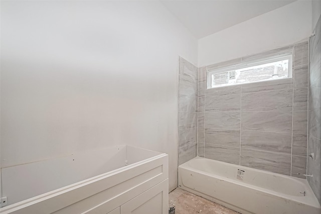 full bath featuring bathing tub / shower combination