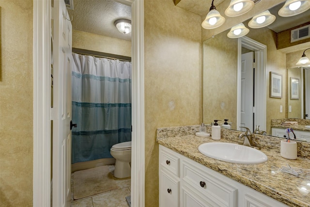 full bathroom with toilet, a shower with shower curtain, vanity, visible vents, and tile patterned floors