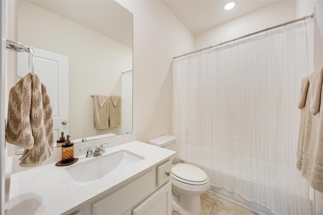 full bathroom featuring shower / bath combo, toilet, tile patterned flooring, vanity, and recessed lighting