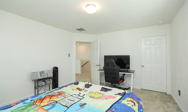 bedroom featuring carpet, visible vents, and baseboards