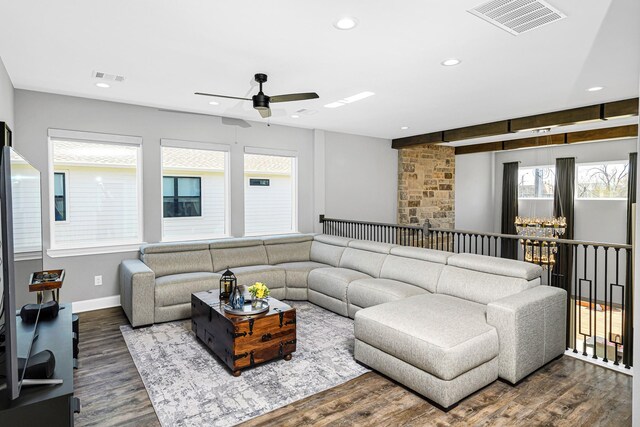 living area featuring visible vents, wood finished floors, and recessed lighting