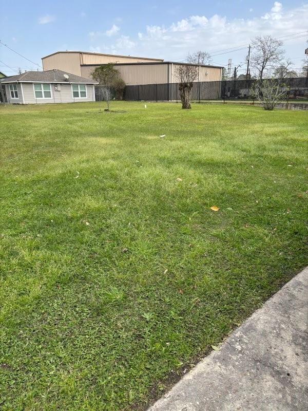 1228 Cypress St, Baytown, TX 77520 - view of grassy yard