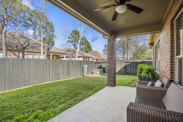 view of patio / terrace featuring ceiling fan, central AC unit, and a fenced backyard