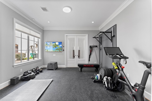 exercise room featuring recessed lighting, visible vents, baseboards, french doors, and crown molding