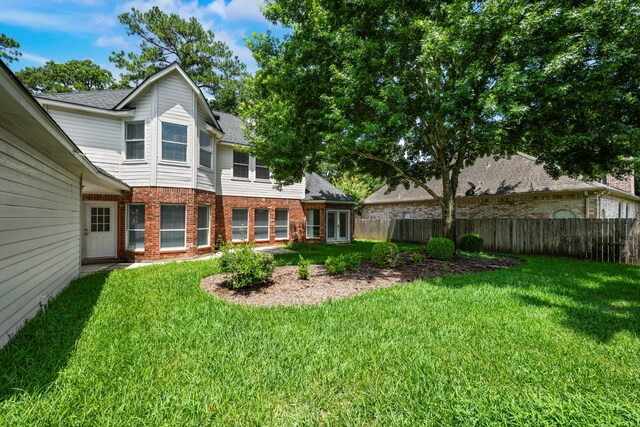 6923 Queensclub Dr, Houston, TX 77069 - view of yard