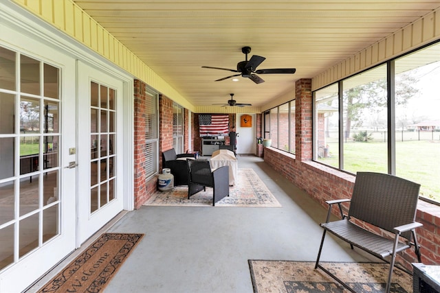 view of sunroom / solarium