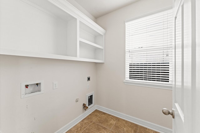 laundry room with hookup for a gas dryer, laundry area, a wealth of natural light, and washer hookup