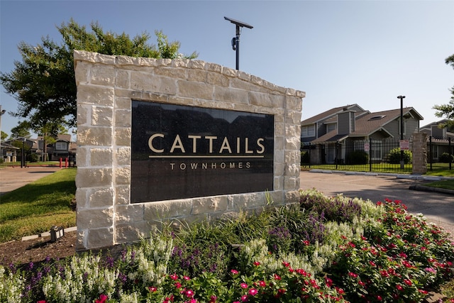 6341 Shadow Tree Dr, Houston, TX 77035 - view of community / neighborhood sign