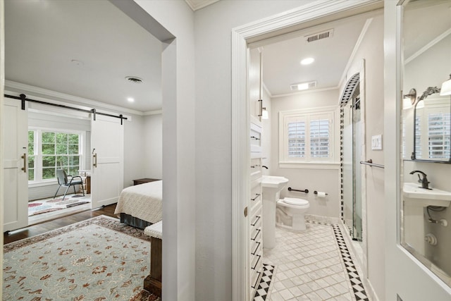 full bath with toilet, visible vents, ornamental molding, and tile patterned floors