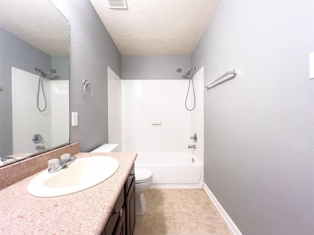 full bath with shower / bathtub combination, a textured ceiling, toilet, vanity, and baseboards