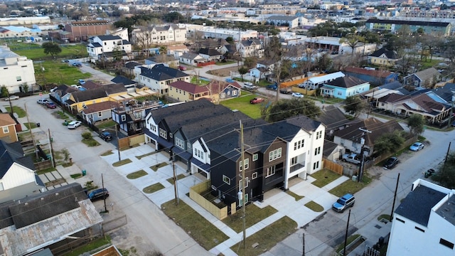 birds eye view of property featuring a residential view