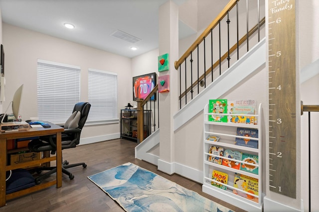 home office with recessed lighting, wood finished floors, visible vents, and baseboards