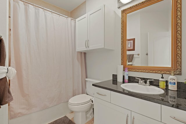 full bathroom with shower / bathtub combination with curtain, vanity, and toilet