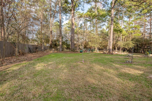 view of yard with fence