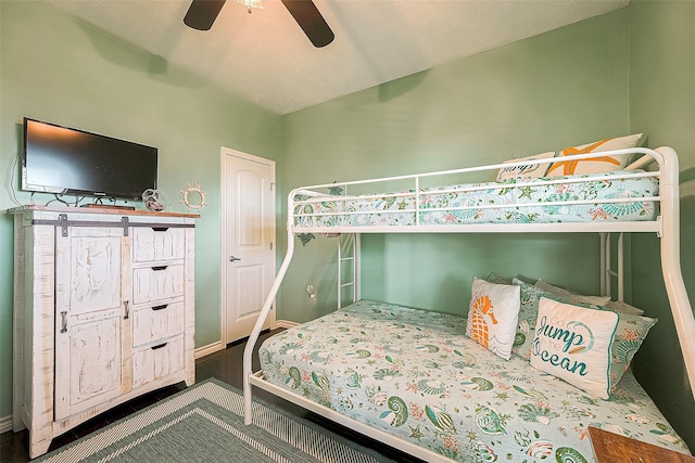 bedroom with a ceiling fan