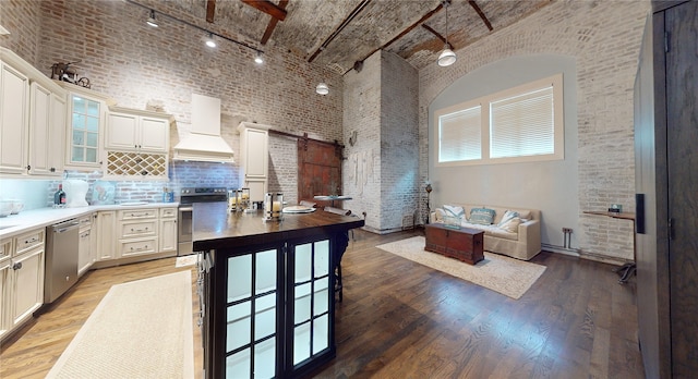 2400 Mechanic St Unit 101, Galveston, TX 77550 - photo 1