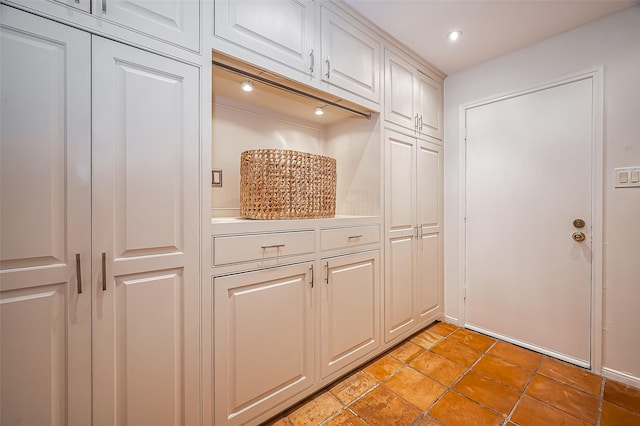 mudroom with recessed lighting