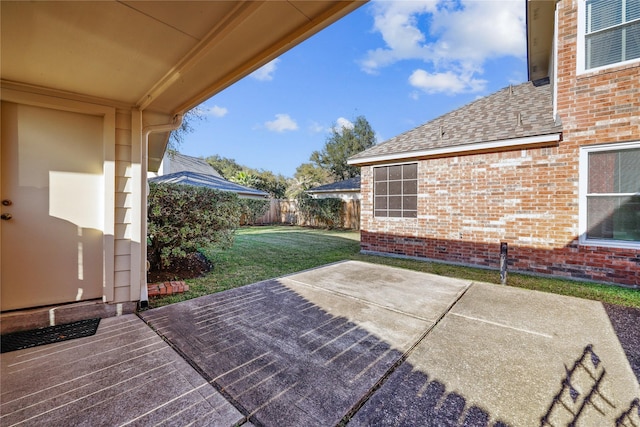 9406 Laurel Wind Ct, Houston, TX 77040 - view of patio / terrace