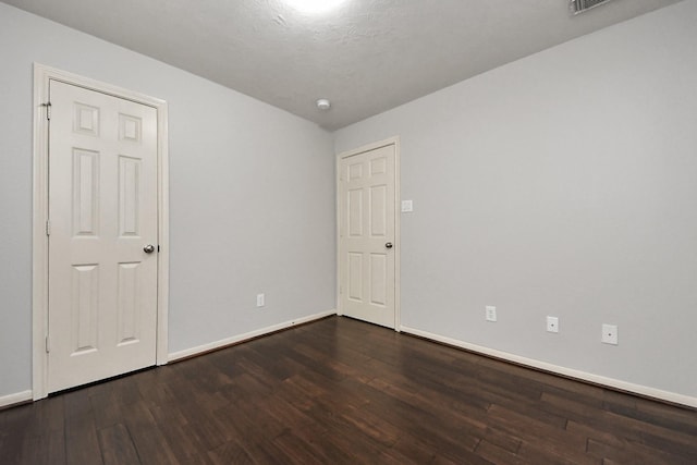 10138 W Palm Lake Dr, Houston, TX 77034 - empty room featuring wood finished floors and baseboards