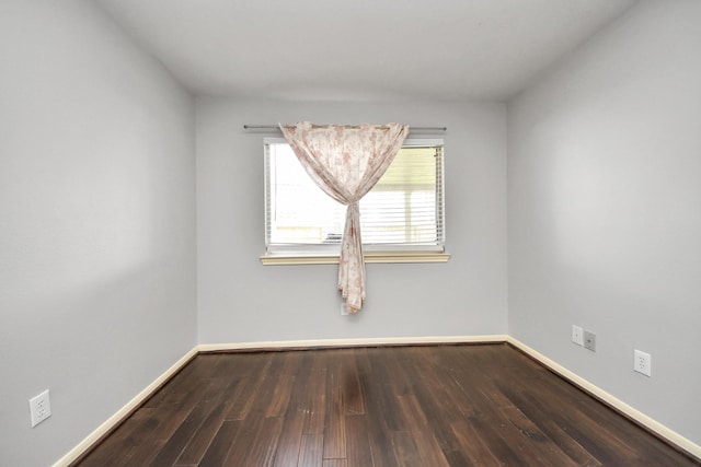 10138 W Palm Lake Dr, Houston, TX 77034 - empty room with baseboards and wood finished floors