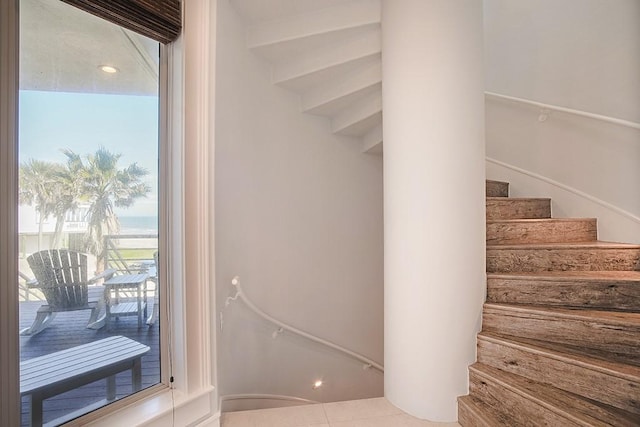 4214 Turks Pt, Galveston, TX 77554 - view of stairway