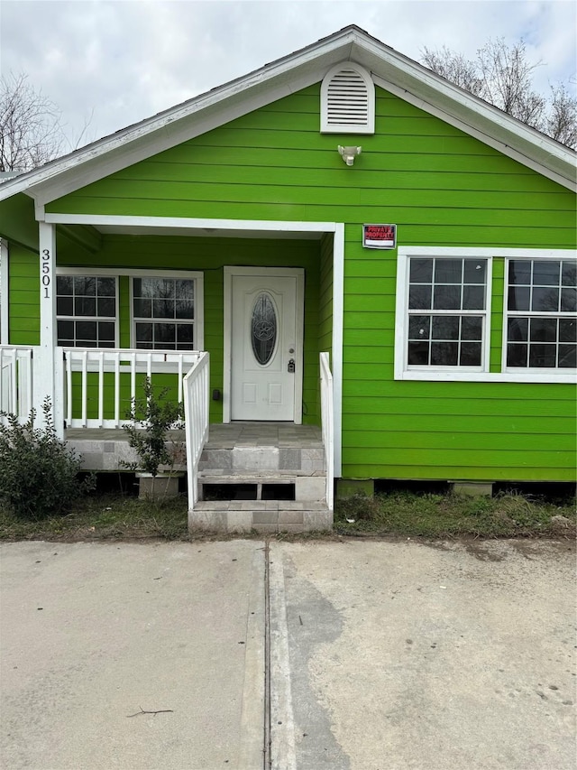 view of front of home with a porch