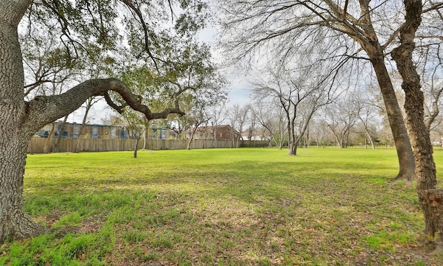 8918 Wateka St, Houston, TX 77074 - photo 12