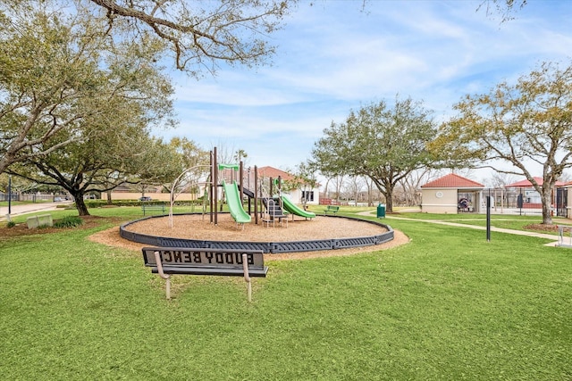 8002 Weeping Willow Pl, Missouri City, TX 77459 - community play area with a lawn