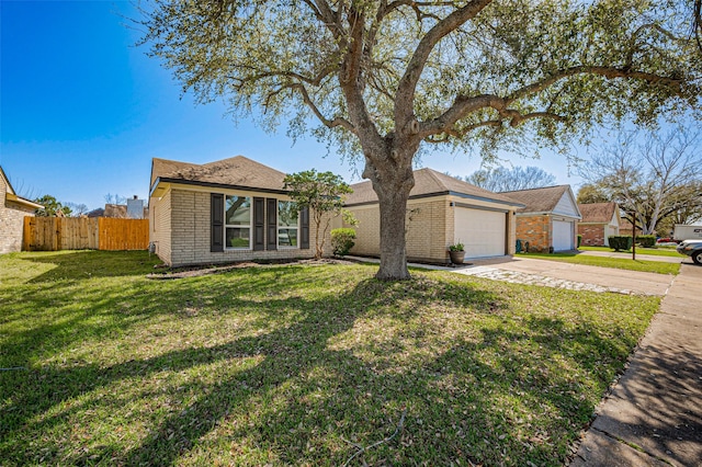 view of front of home with brick siding, an attached garage, a front lawn, fence, and driveway