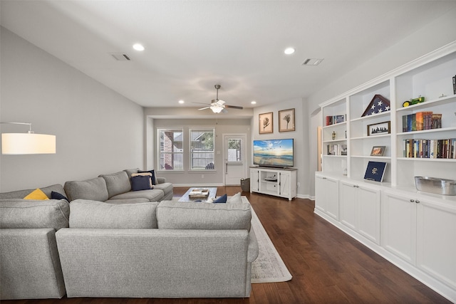 living room featuring recessed lighting, dark wood-type flooring, visible vents, baseboards, and a ceiling fan