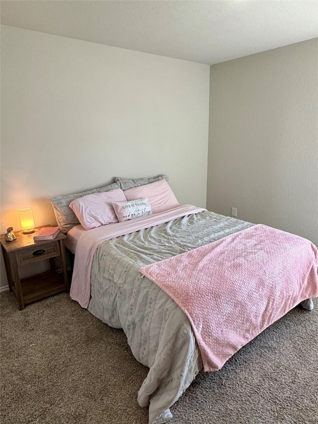 bedroom with carpet