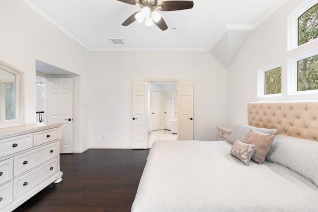 bedroom featuring dark wood-style floors, visible vents, baseboards, ceiling fan, and crown molding