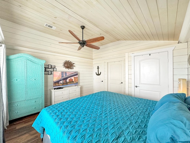 1056 Van Sant, Gilchrist, TX 77617 - photo 18