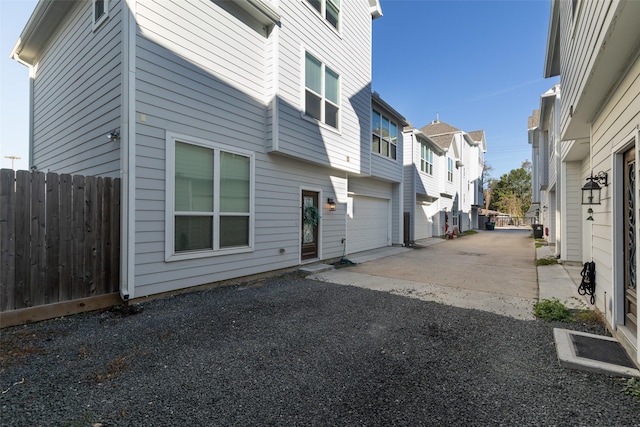 view of road featuring a residential view