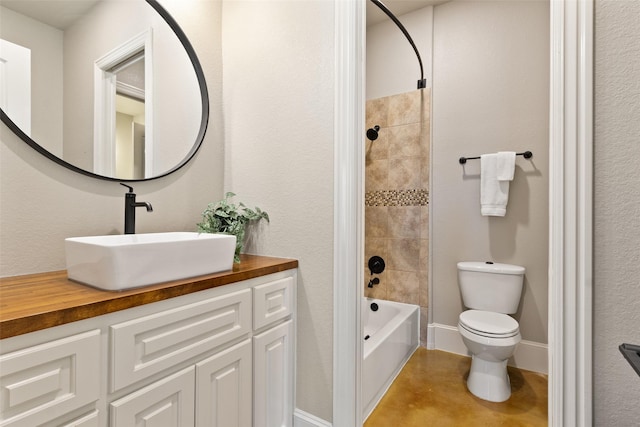 full bathroom featuring  shower combination, vanity, toilet, and baseboards