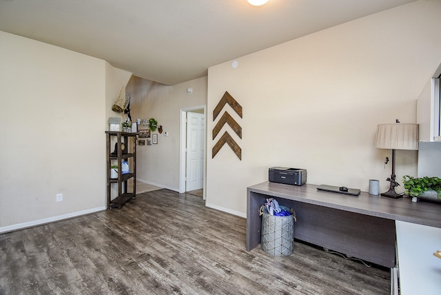 office area featuring wood finished floors and baseboards