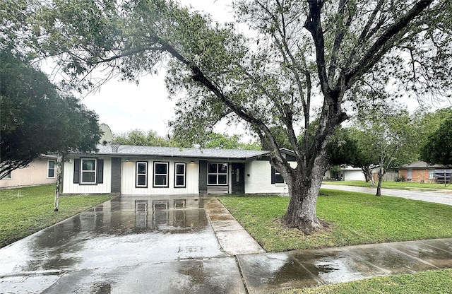 322 S 26th St, Kingsville, TX 78363 - photo 16