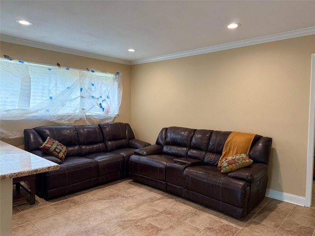 living room with baseboards, ornamental molding, and recessed lighting