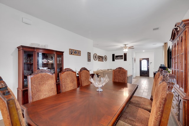 dining area featuring visible vents and a ceiling fan